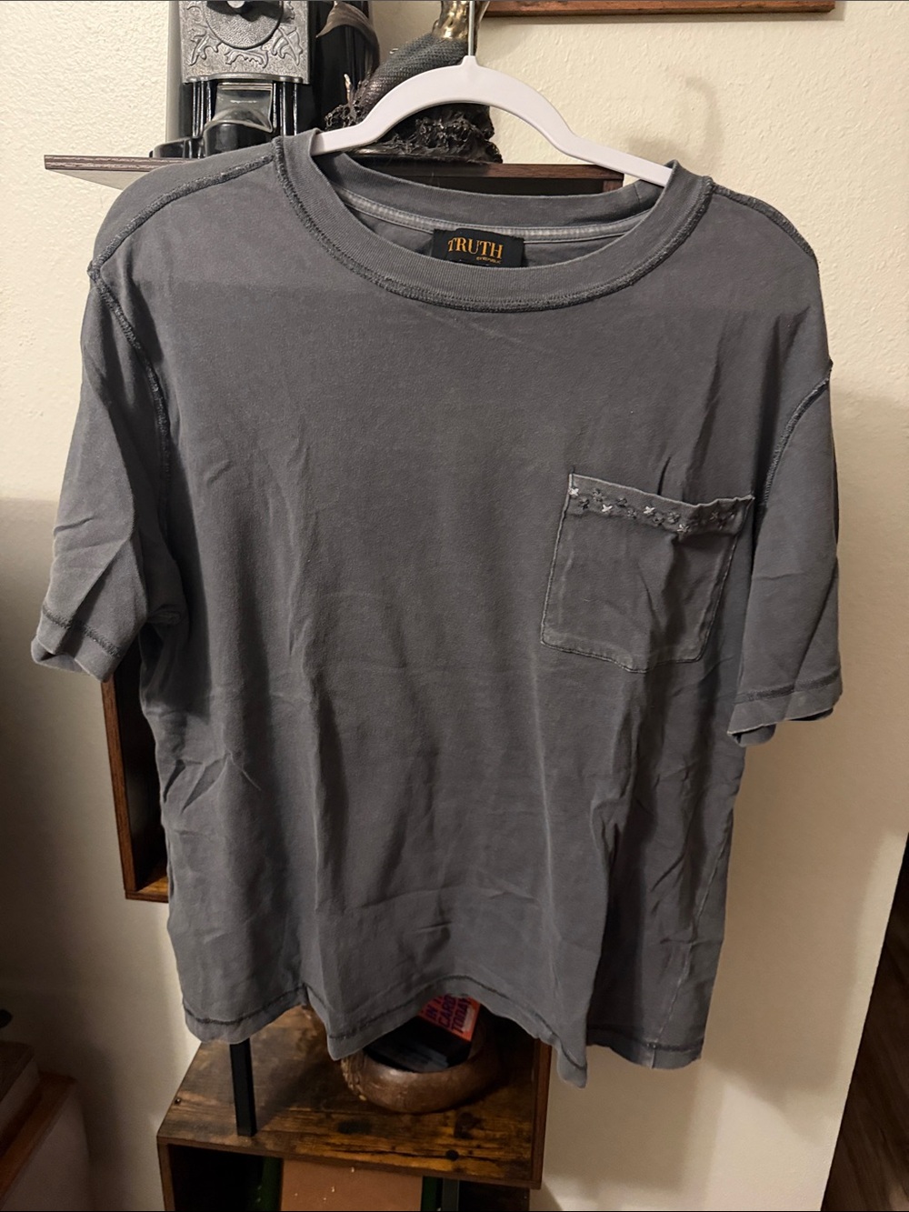 Truth Men's Charcoal Gray Short-Sleeve Pocket Tee